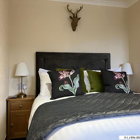 Foyers House Hotel ภายนอก รูปภาพ